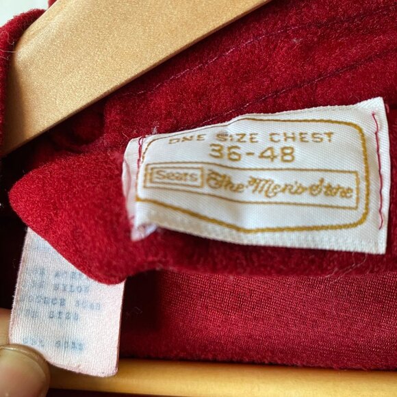 Vintage gentleman's red robe lounge velour pockets Sears The Men's Store size O - Picture 5 of 8